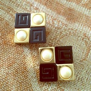 COPY - Clip earrings